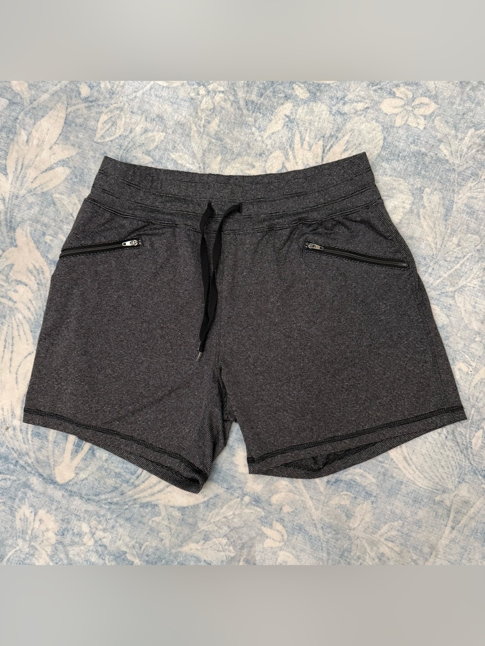 Avia Women’s Charcoal Performance Drawstring Shorts size S